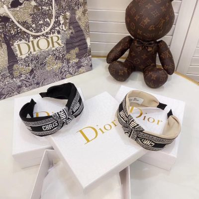 Christian Dior Stylish and Simple Headbands