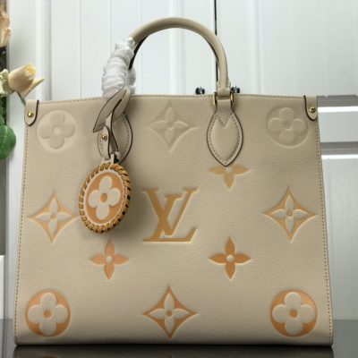 Louis Vuitton ONTHEGO MM Tote Bag Crème / Safran