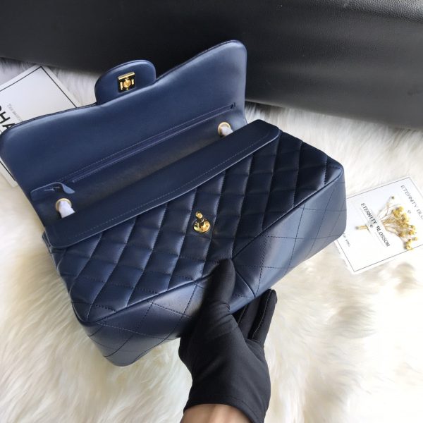 Chanel Classic Double Flap 30 Shoulder Bag Blue Golden Hardware - Image 6