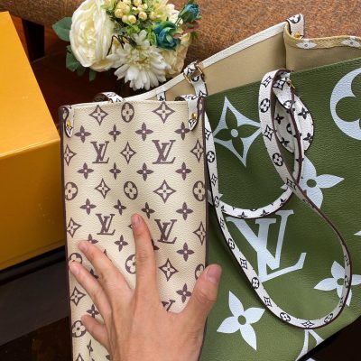 Louis Vuitton Onthego Monogram Olive Green